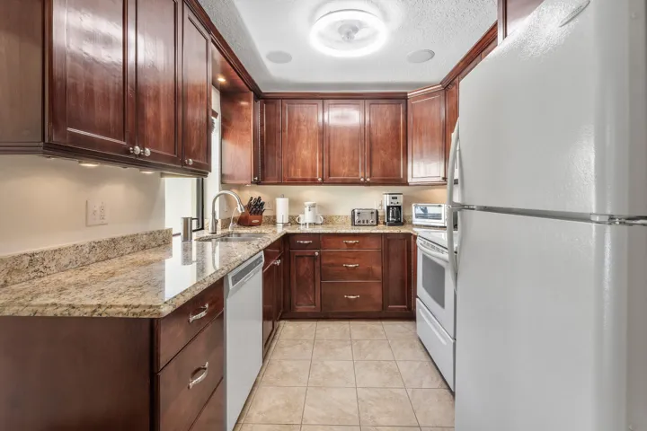 010-141DatePalmDrive-LakePark-FL-33403-S