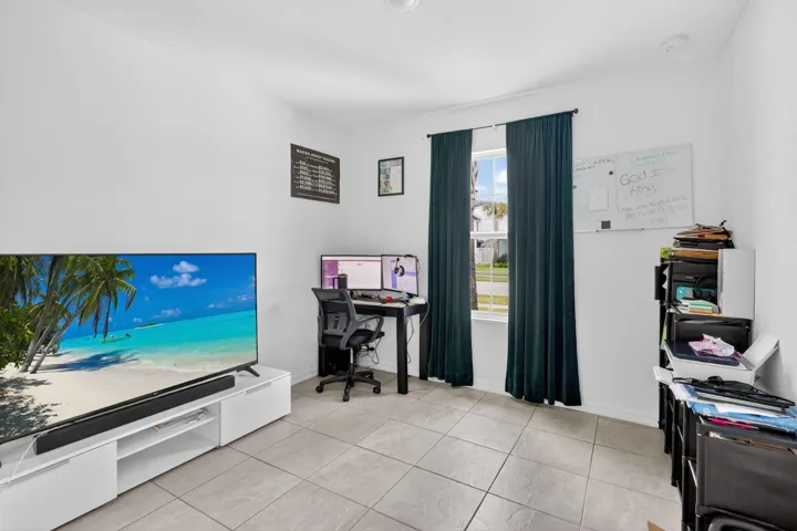 24-web-or-mls-5P1A5445