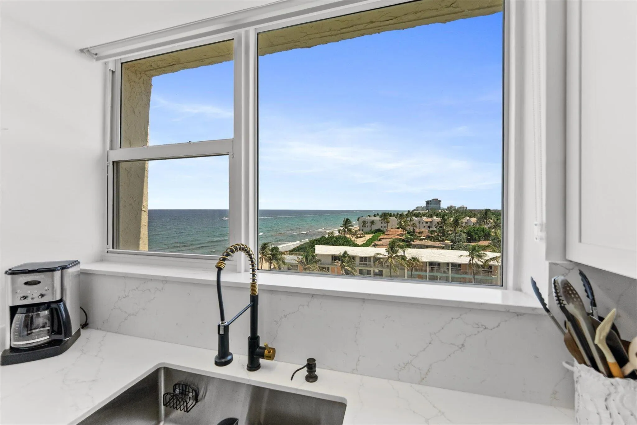 KITCHEN VIEW