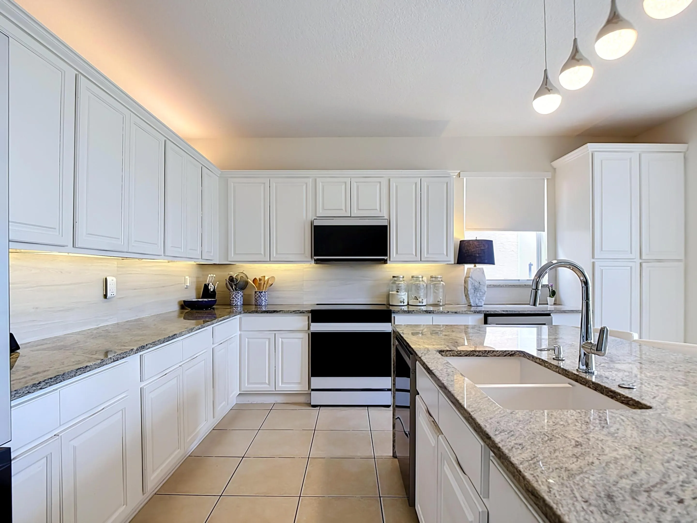 1154 Oakwater Drive-32