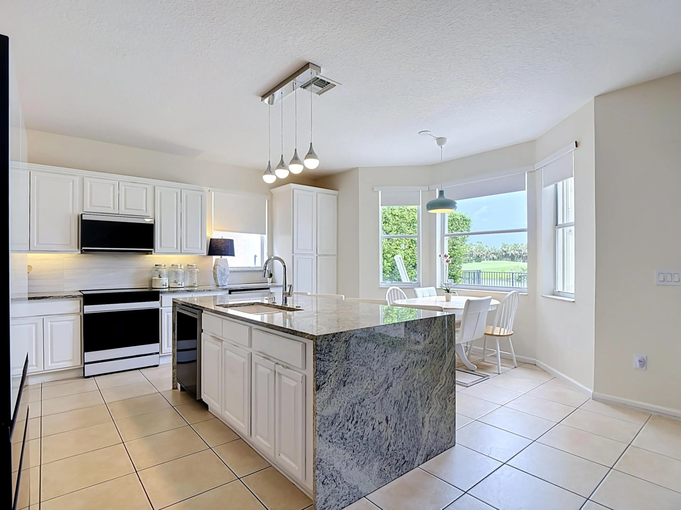 1154 Oakwater Drive-31