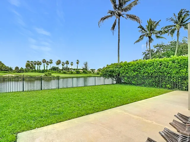 1154 Oakwater Drive-82