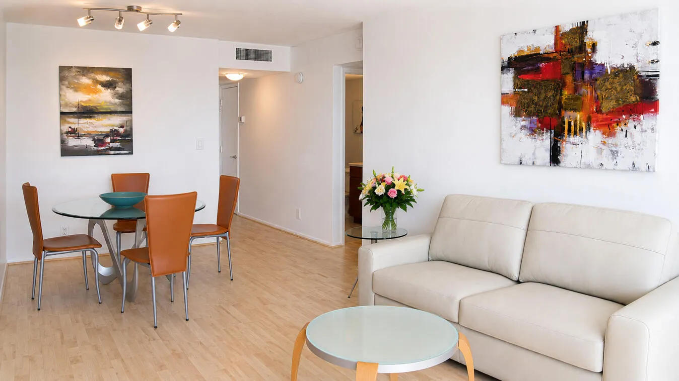 Isabel-Loel Condo 006