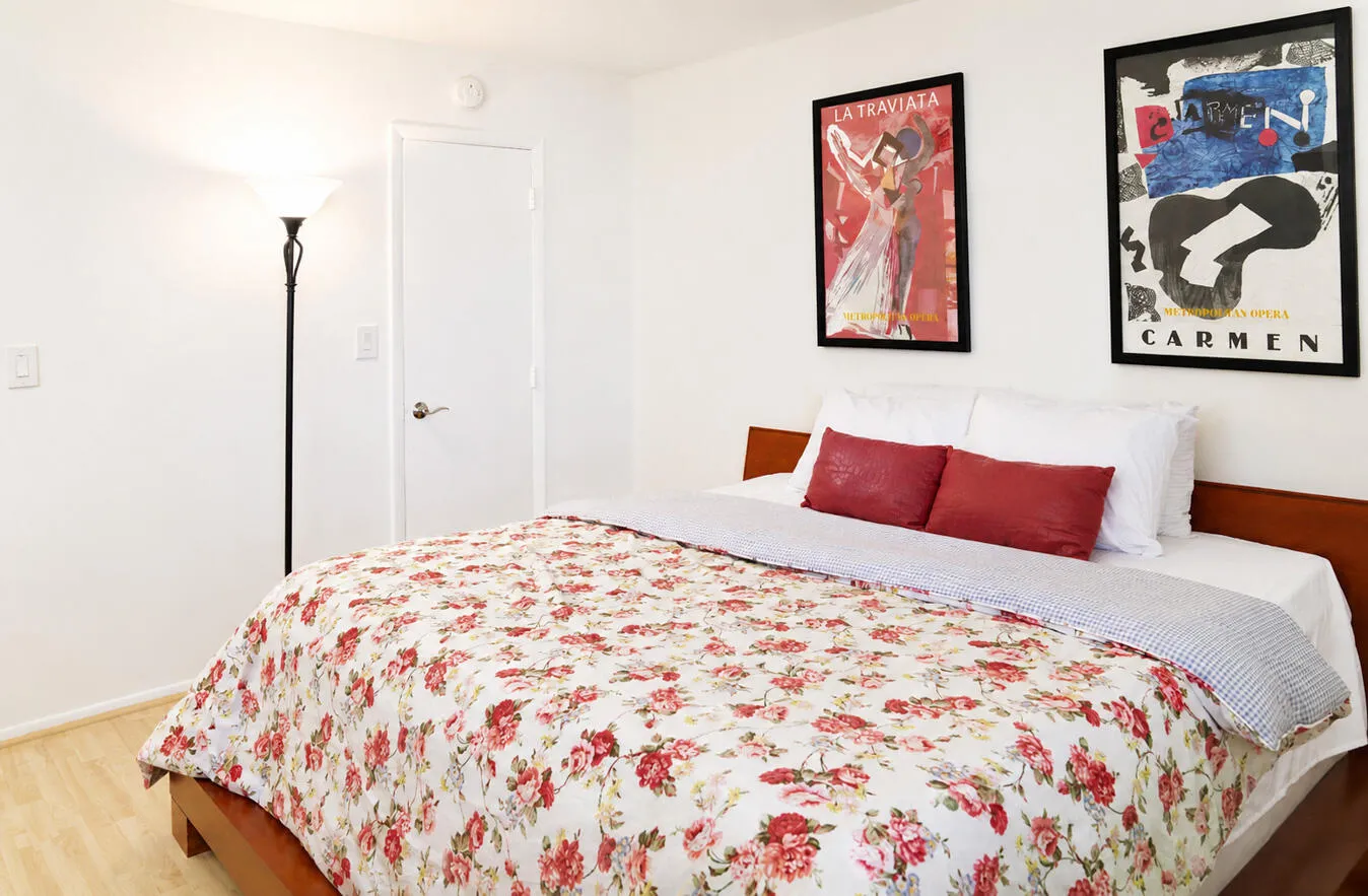 Isabel-Loel Condo 011