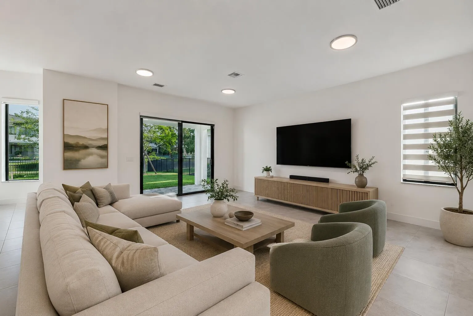 Living Room Full 1