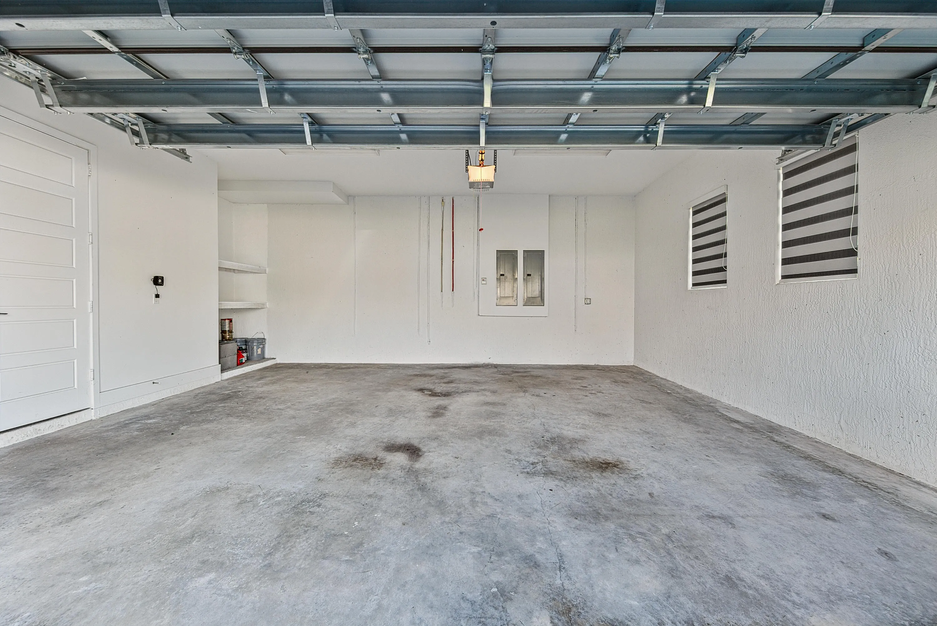 2 Car Garage