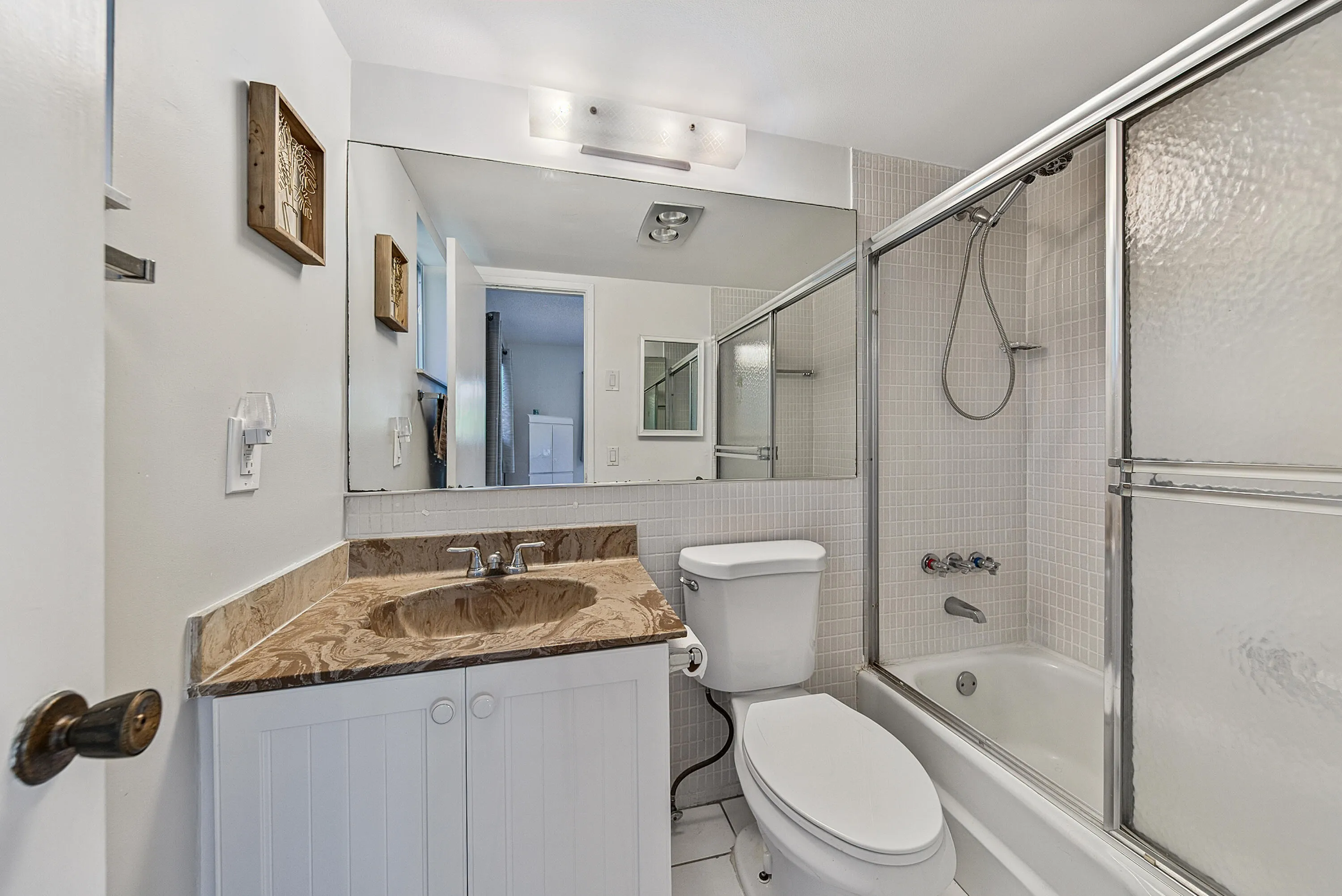 Primary Private Bathroom
