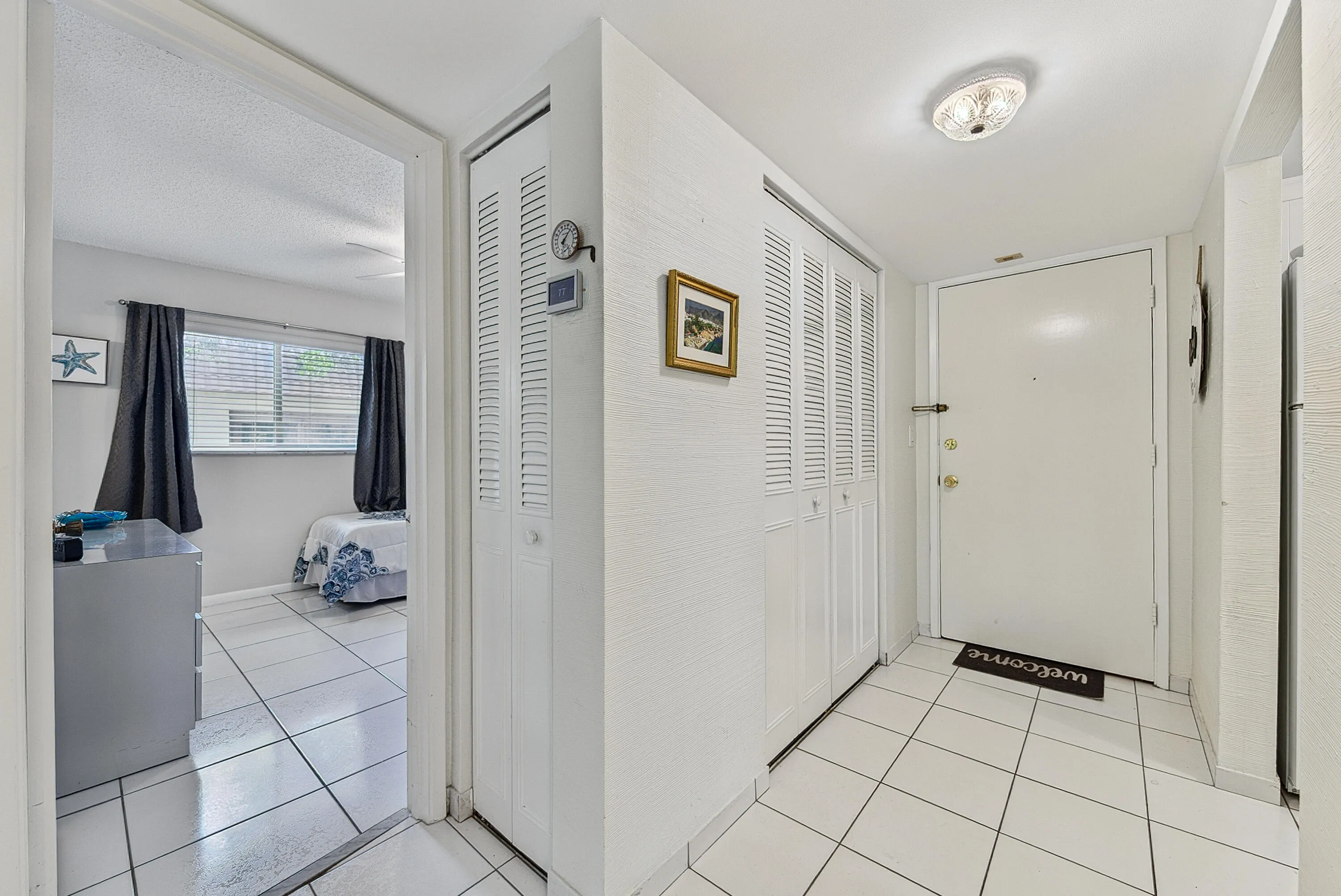 Unit Entry Hall