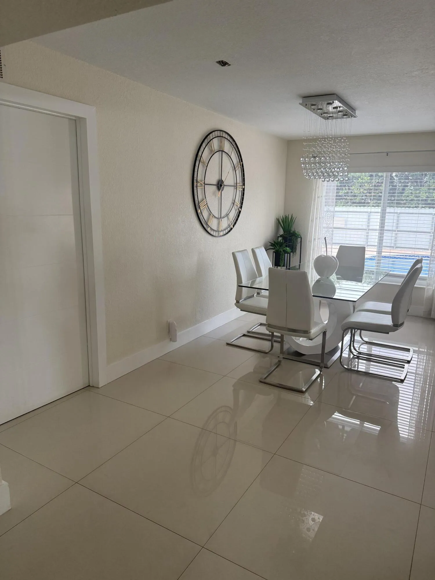 Florida/Dinning