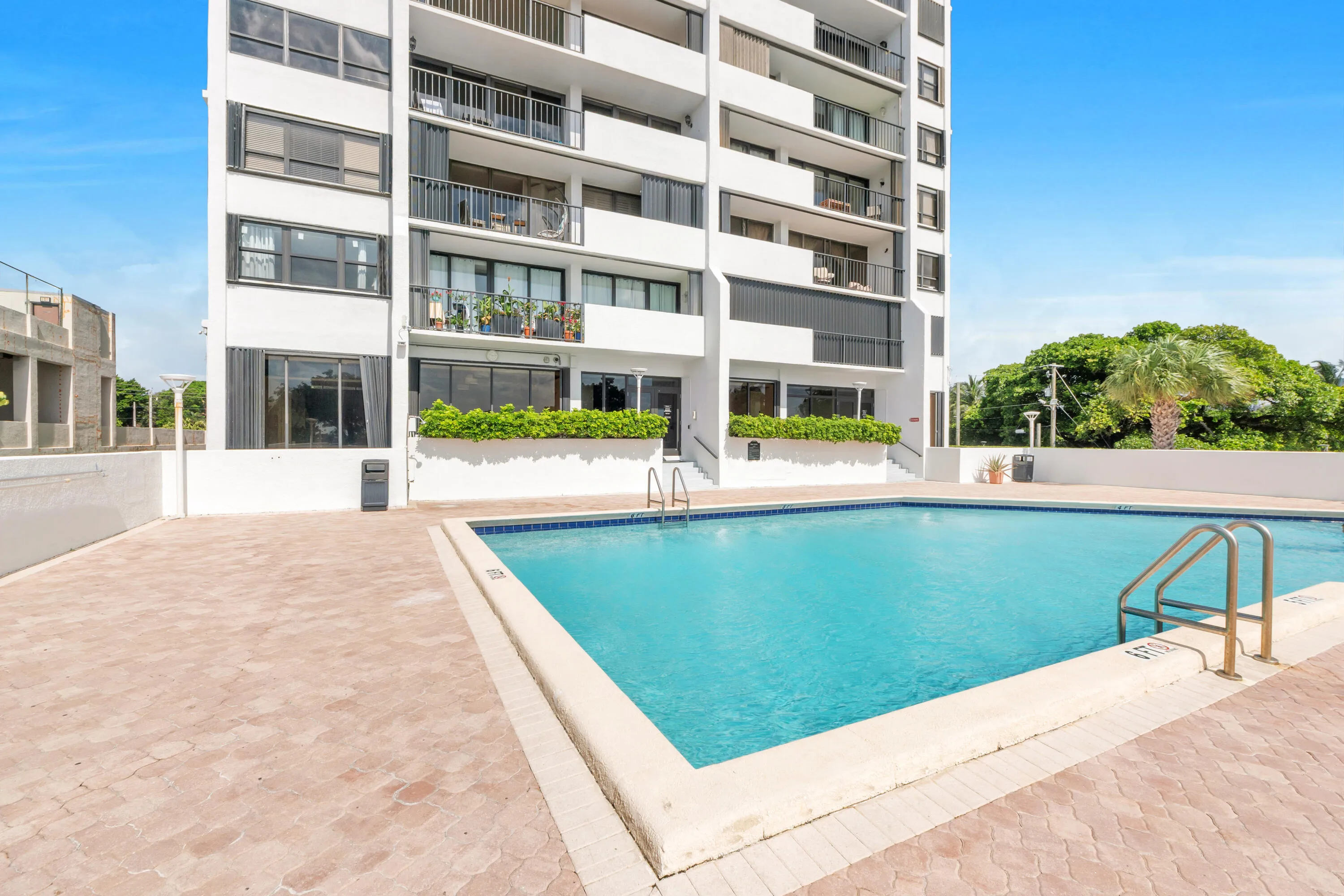 5600 N Flagler Dr u2504-32