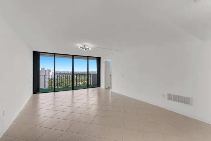 5600 N Flagler Dr u2504-9