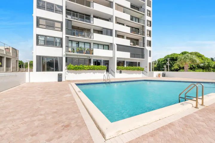5600 N Flagler Dr u2504-32