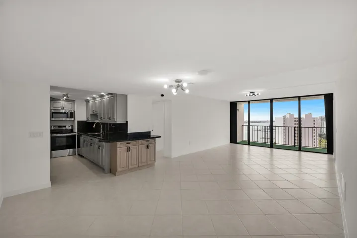 5600 N Flagler Dr u2504-2