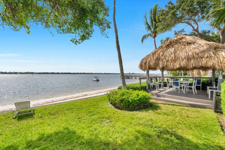5600 N Flagler Dr u2504-27