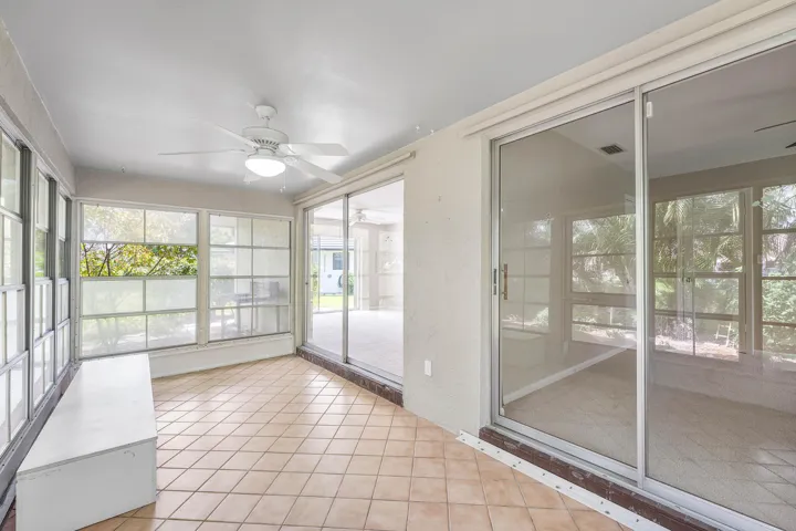 024-1752RiverwoodLane-CoralSprings-FL-33