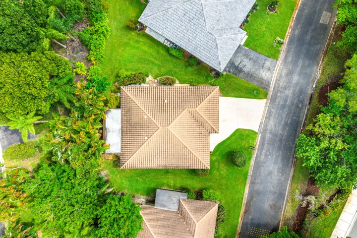036-1752RiverwoodLane-CoralSprings-FL-33