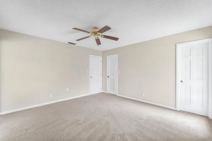 019-1752RiverwoodLane-CoralSprings-FL-33