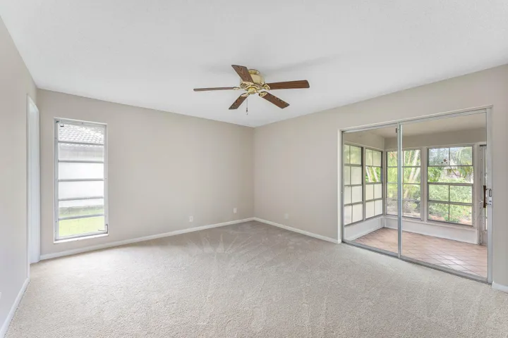 020-1752RiverwoodLane-CoralSprings-FL-33