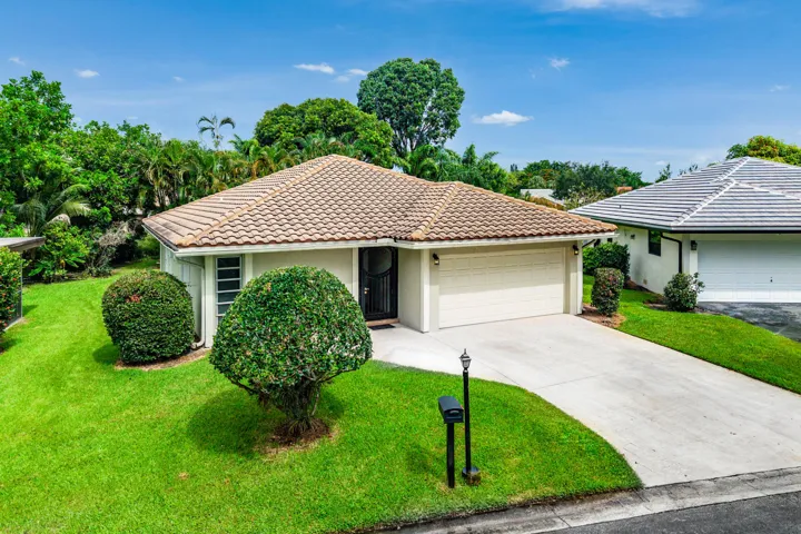 035-1752RiverwoodLane-CoralSprings-FL-33