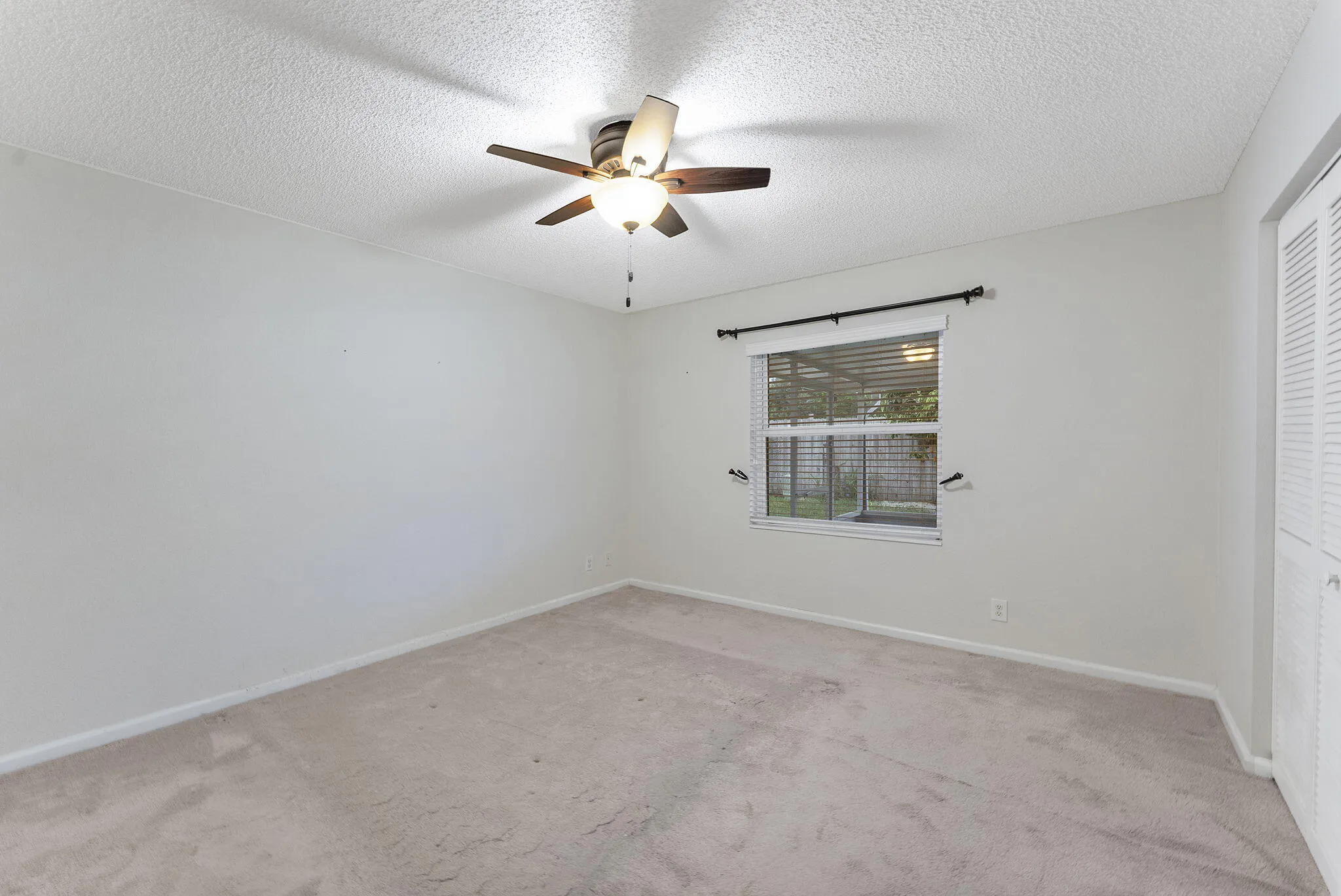 primary bedroom 6299