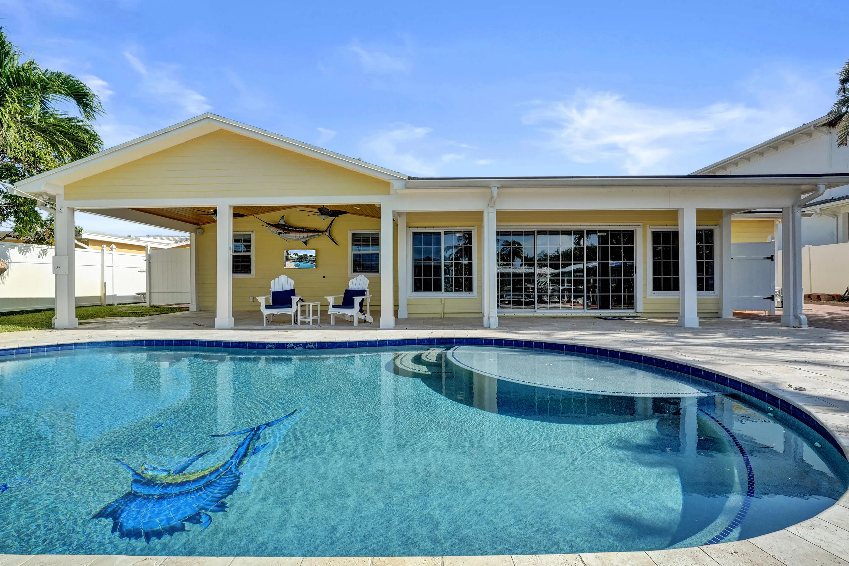 Beautiful custom salt water pool has a Pentair variable speed pump and 2024 salt generator with 3 yr warranty. The pool also includes a chiller installed 2021.