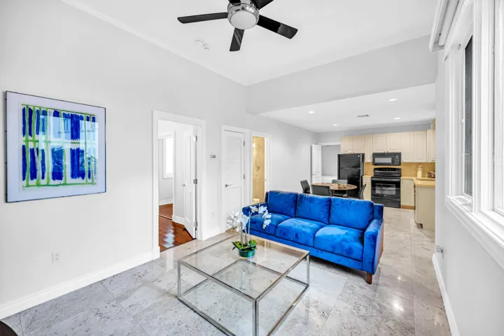 709 Idlewyld Dr-151