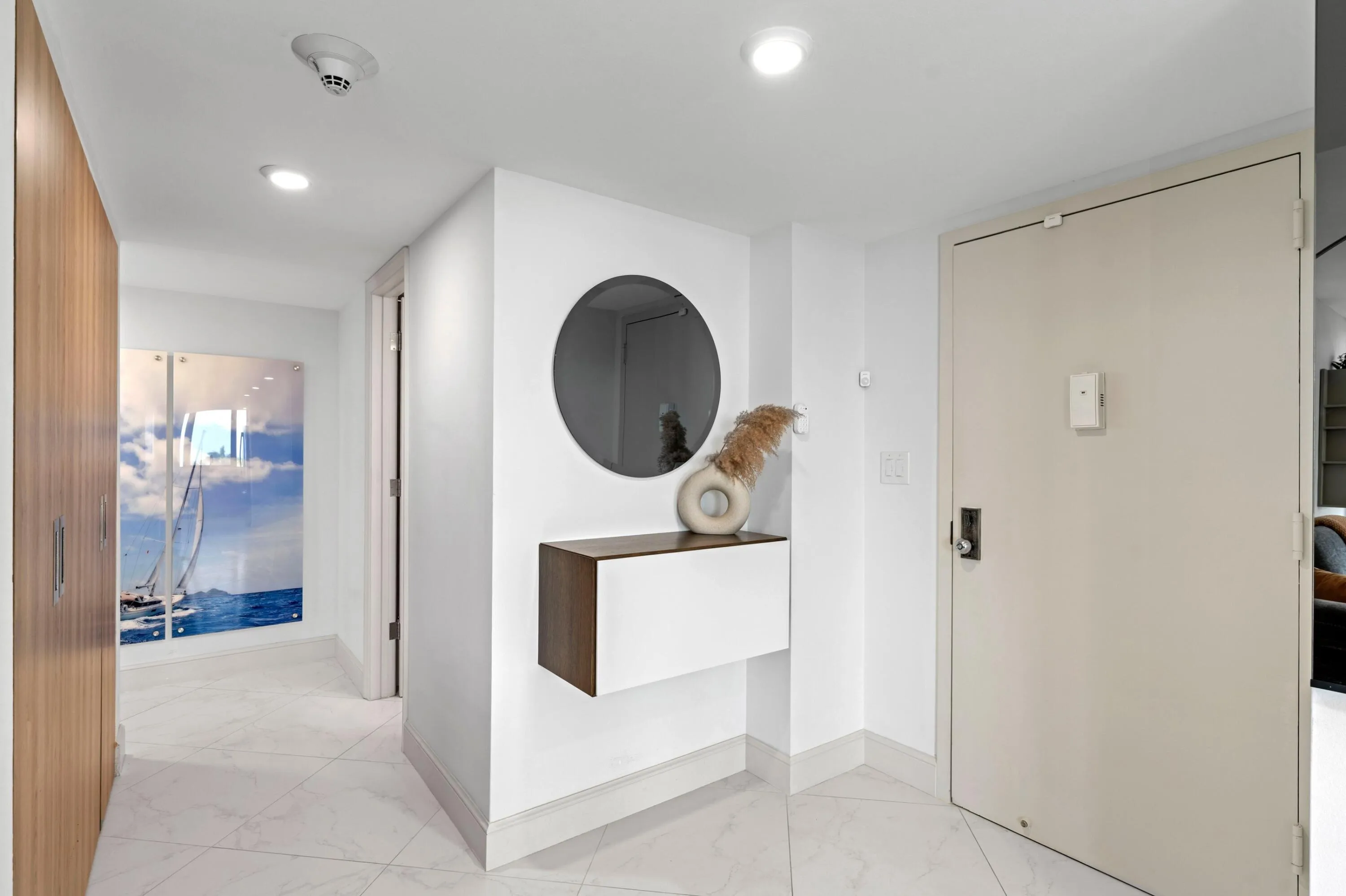 Entrance & Hallway