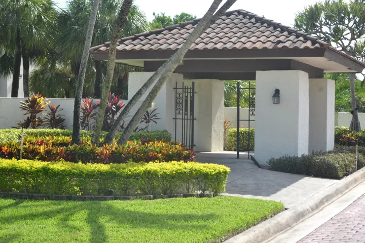 13 Pavilion