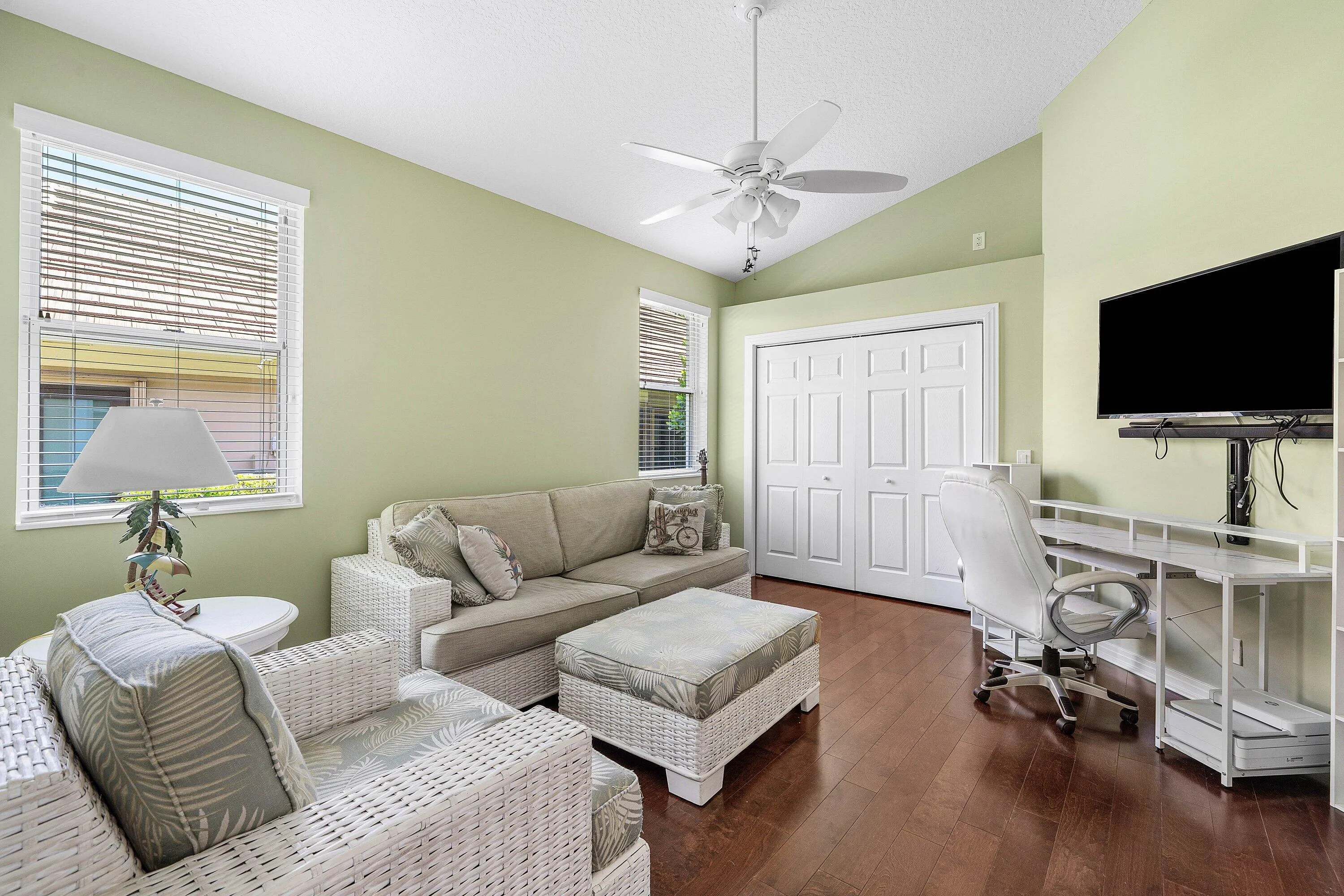 Property photo 23