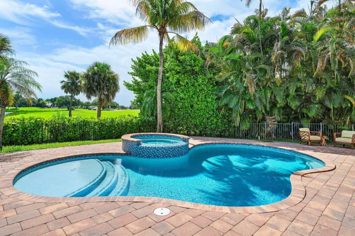 POOL/SPA AREA