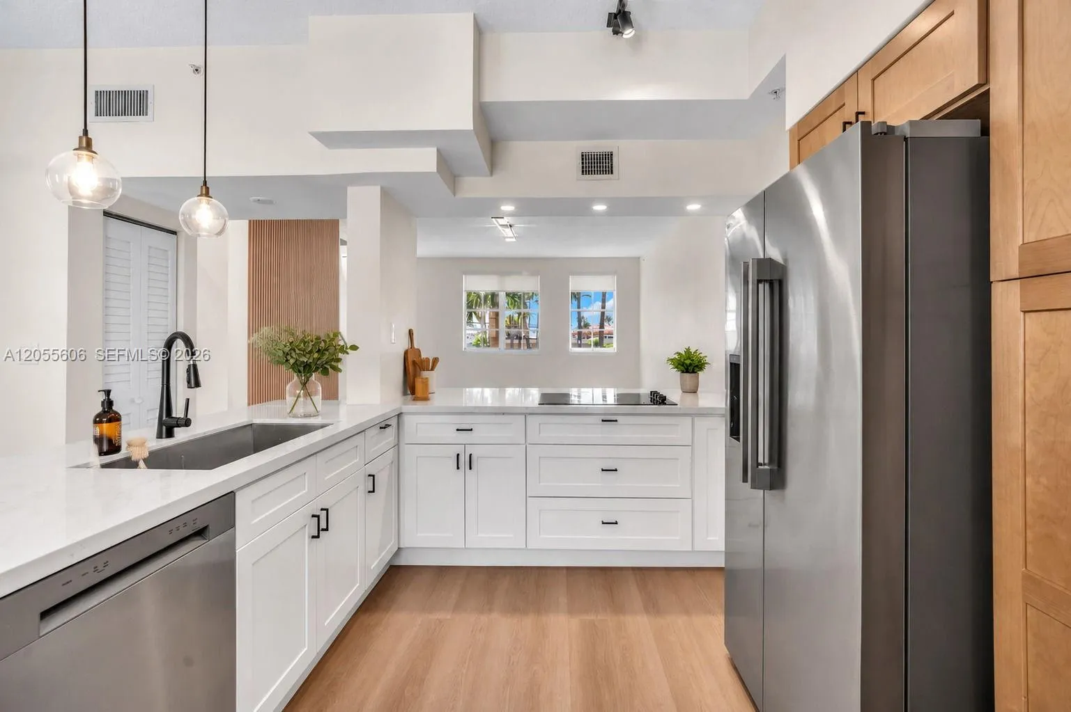 Staged decoration