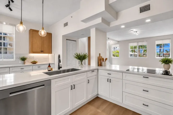 Staged decoration