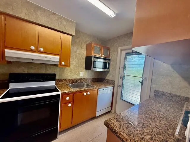 RealtyCam Photo (4)