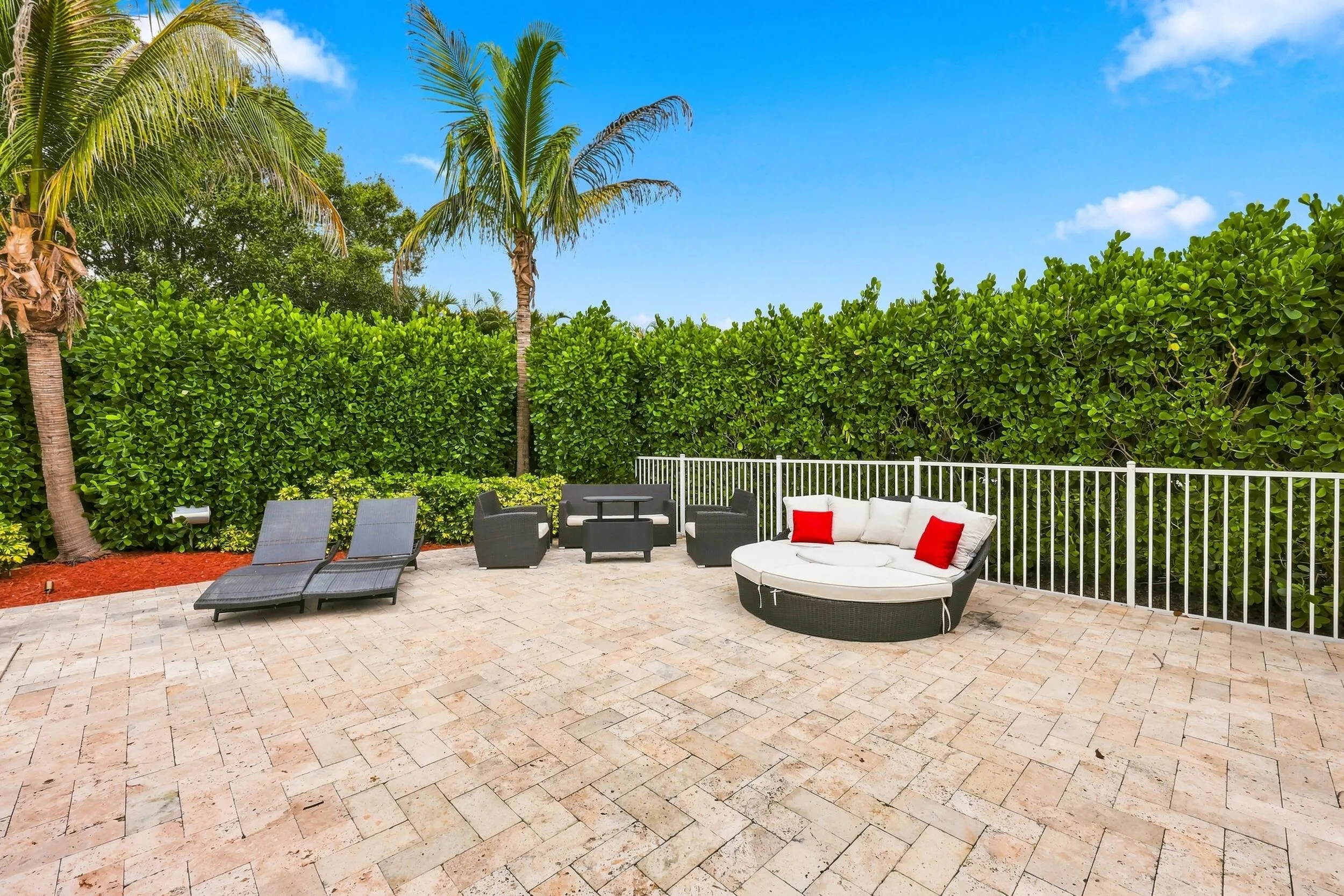 Property photo 50