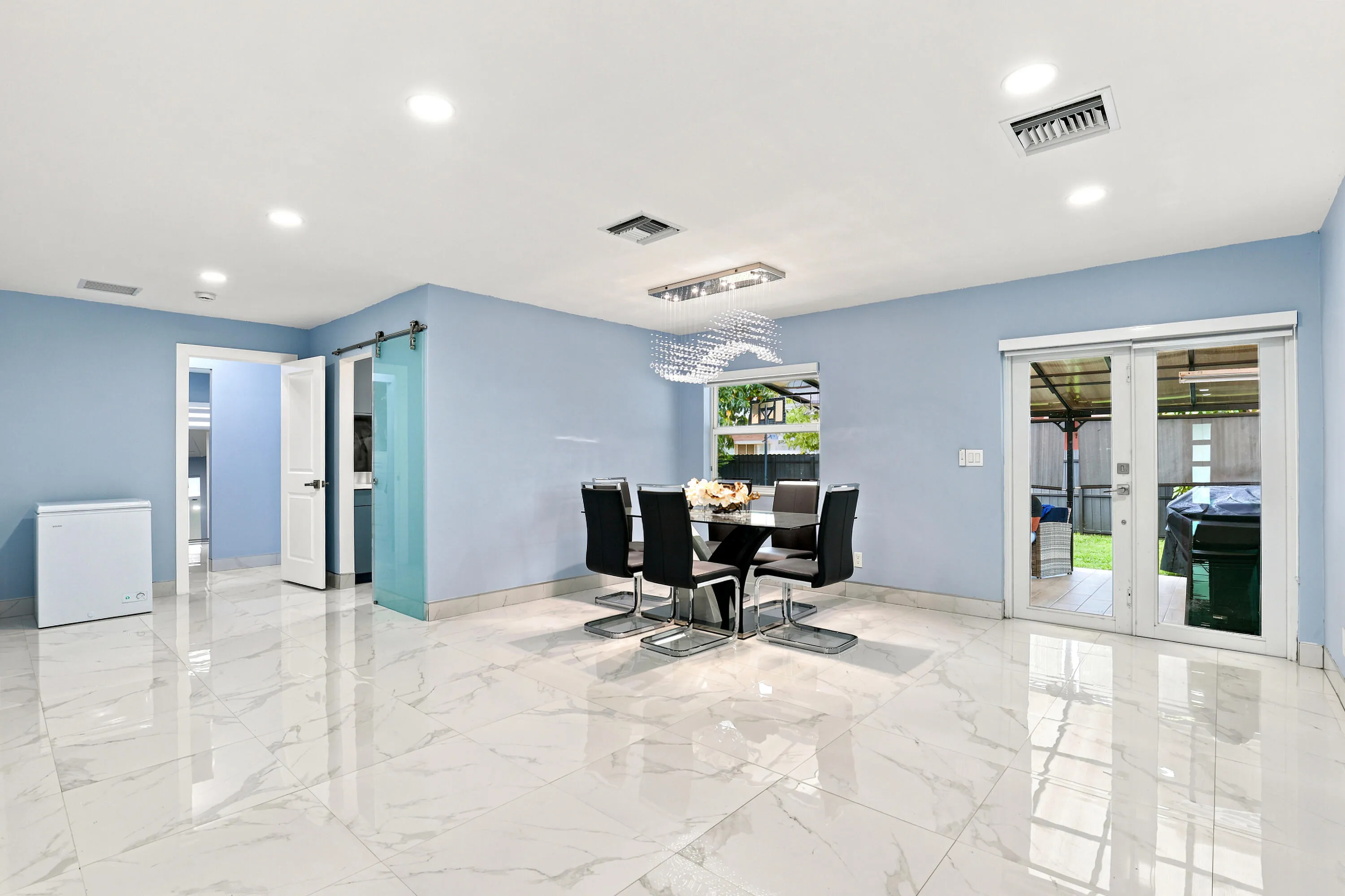 2331_SW_50th_Terrace_Fort_Lauderdale_FL_