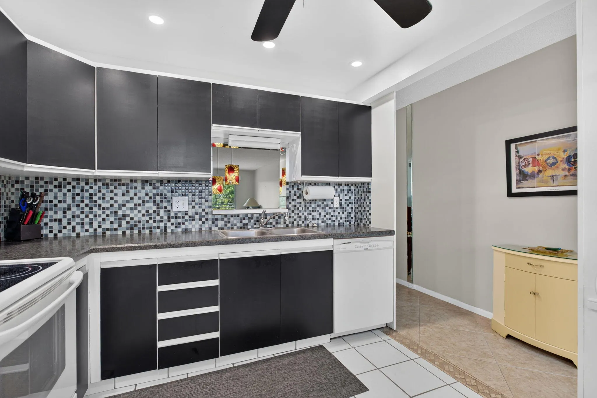 7-web-or-mls-2301-2097