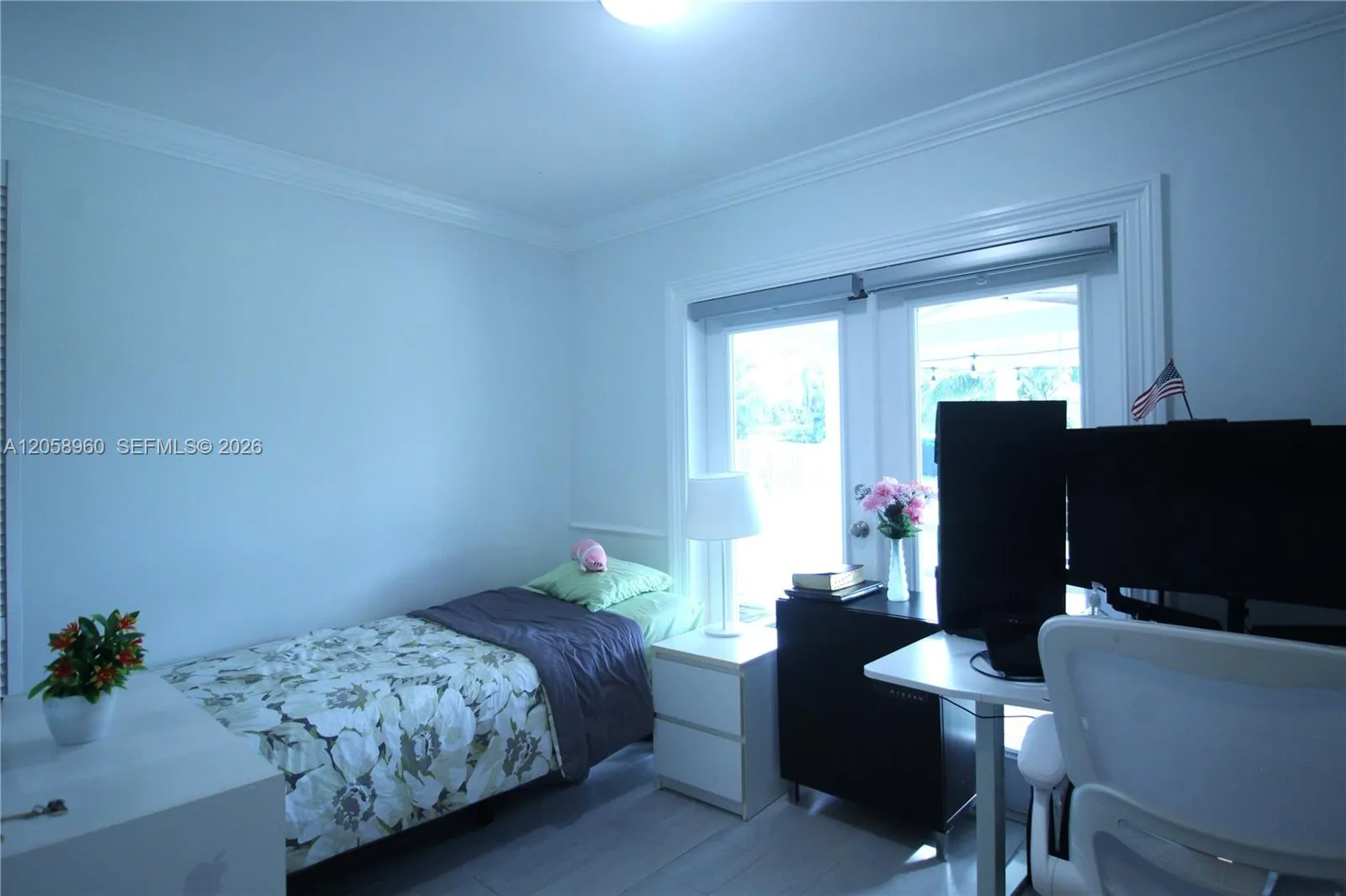Photo 9