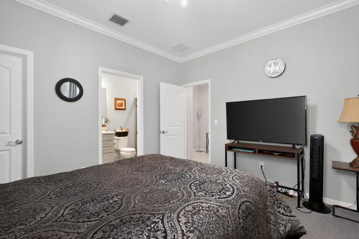 26_10430_SW_Captiva_Dr-Bedroom-2715