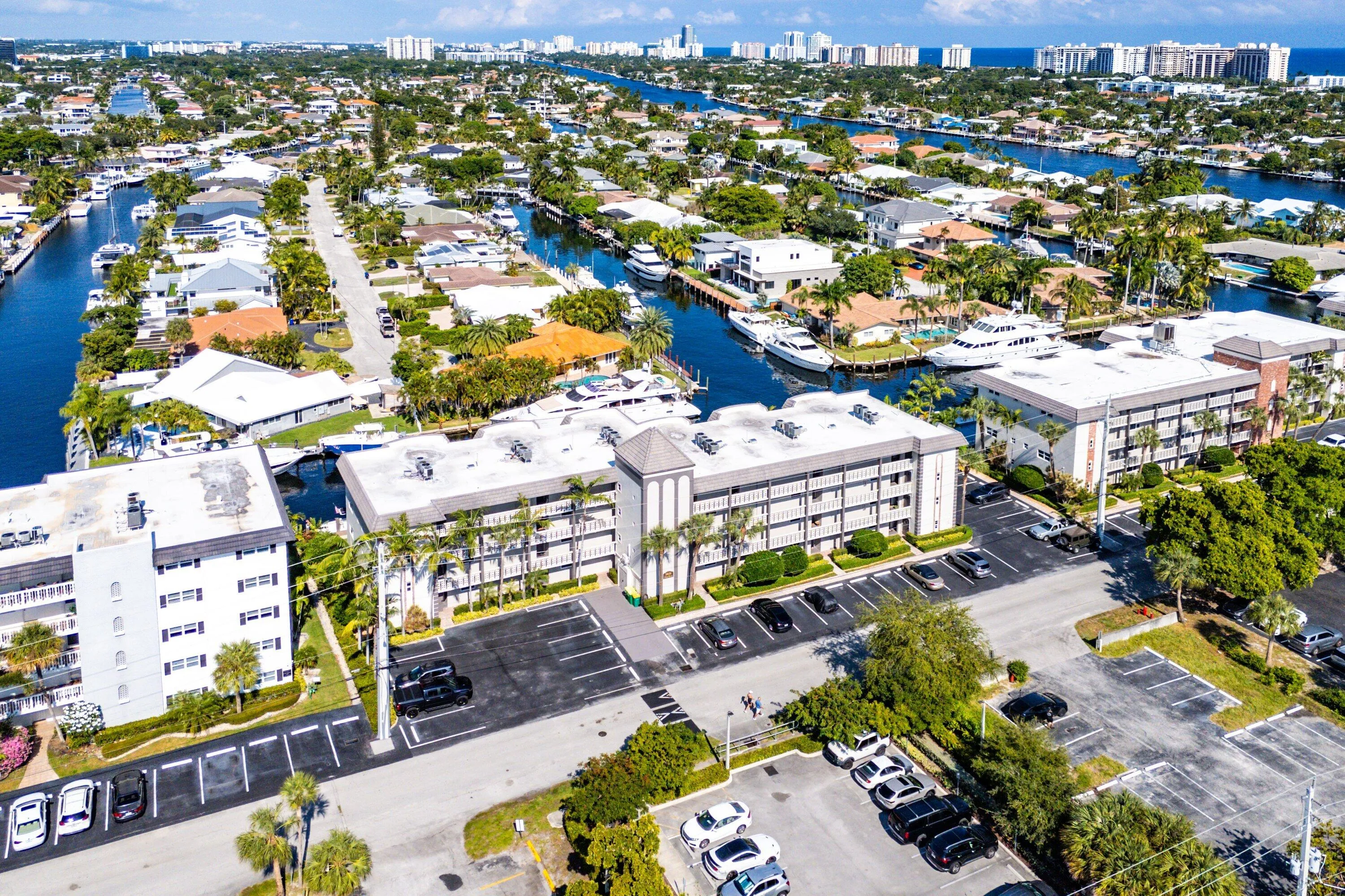 042-3031Northeast51stStreet-106W-FortLau