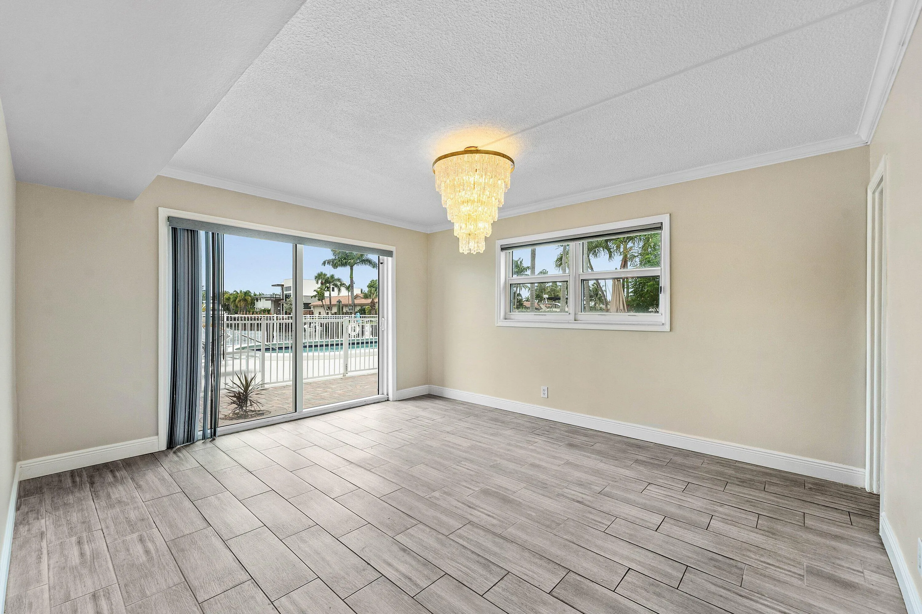 040-3031Northeast51stStreet-106W-FortLau
