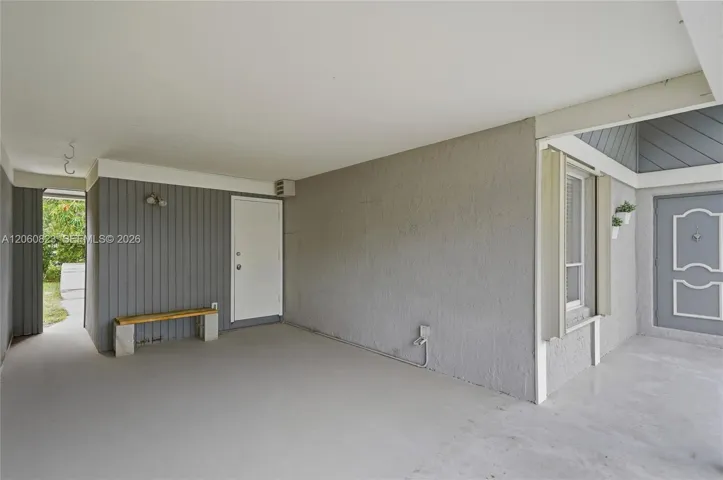 Carport
