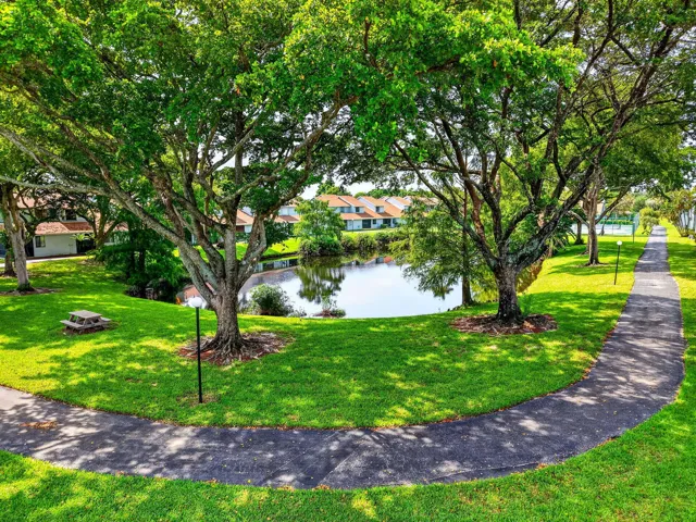 Lake/Walking Trail