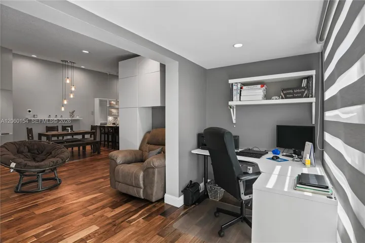 Small space for office.