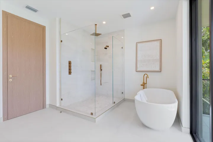 32-13 Eastview Ave Delray Beach, FL-233