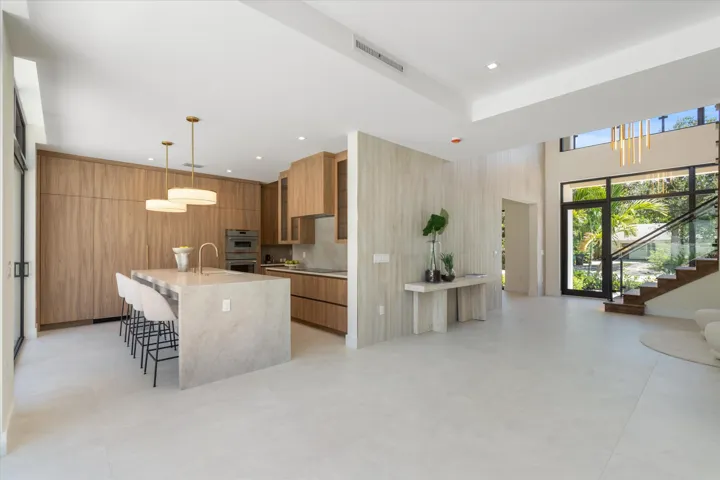 08-13 Eastview Ave Delray Beach, FL-214