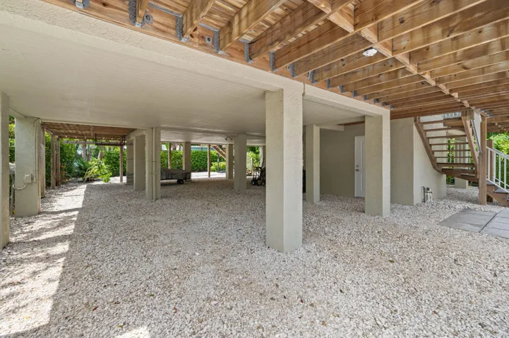 carport for 6 cars