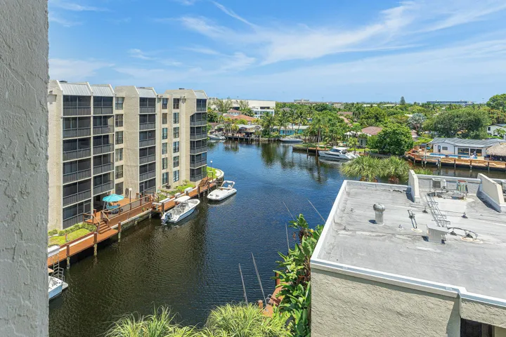 010-17RoyalPalmWay-606-BocaRaton-FL-3343