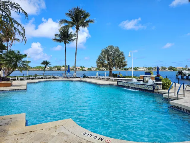 Community Pool (2)