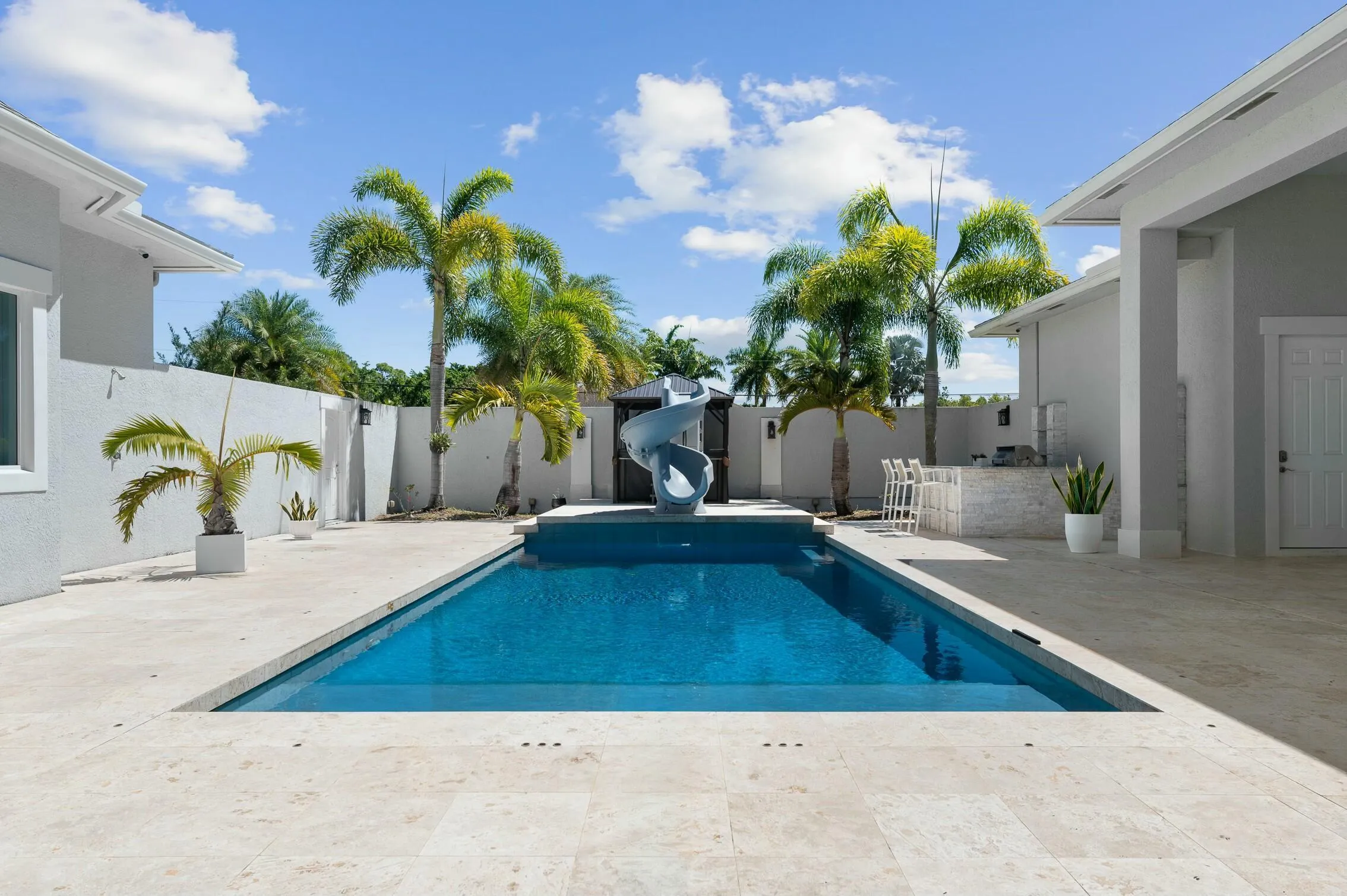 Pool and​​‌​​​​‌​​‌‌​‌‌​​​‌‌​‌​‌​‌​​​‌​​ slide