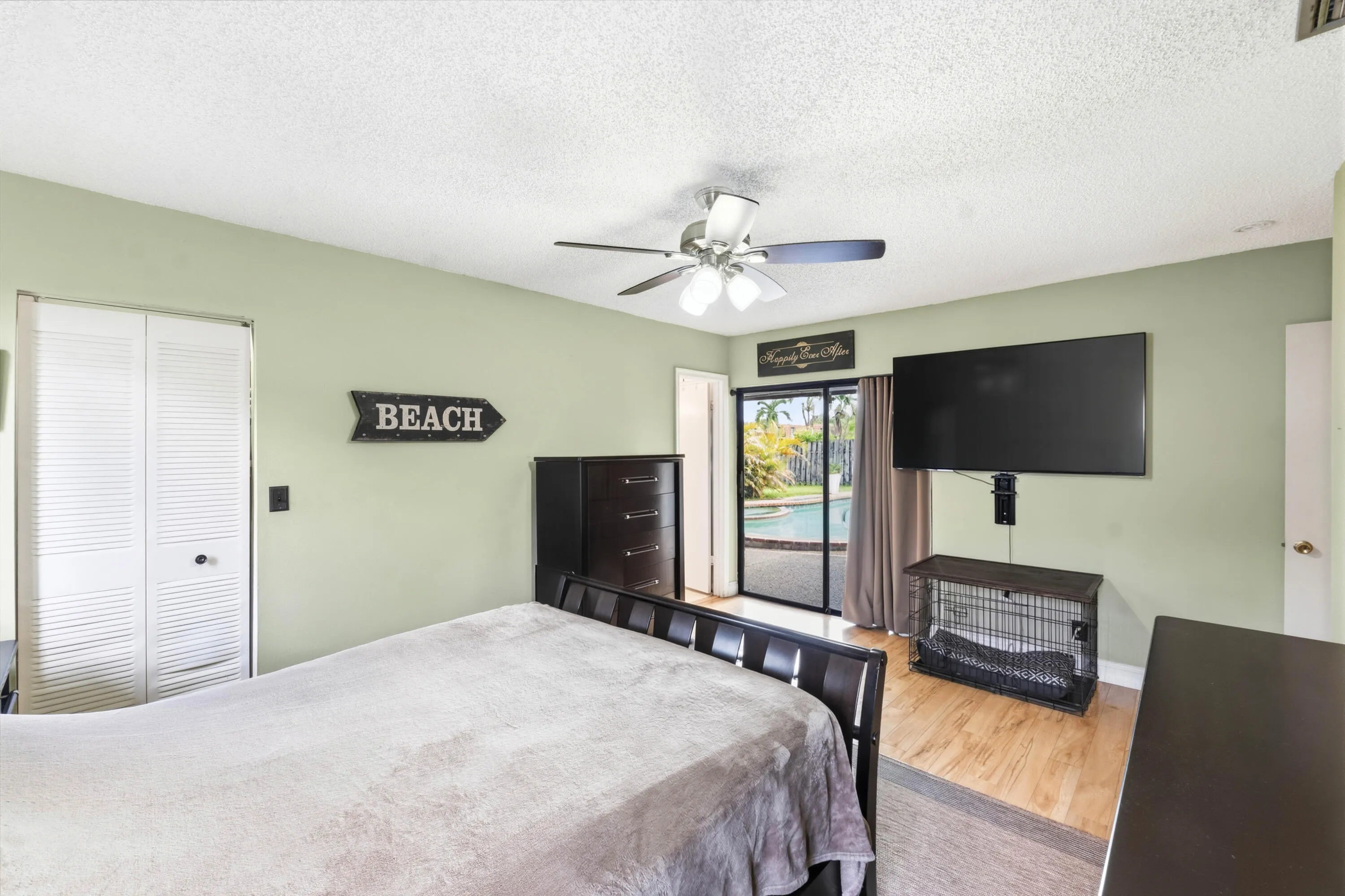 9437 NW 46th Ct_015